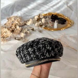 Pretty Little Thing Tweed Chain Brim Beret